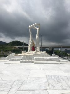 世羅のモニュメント